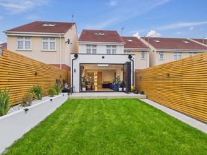 Photo 16- click for photo gallery